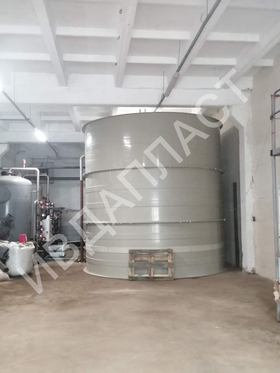 Емкость из полипропилена